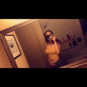 Meet your Posher, Courtney